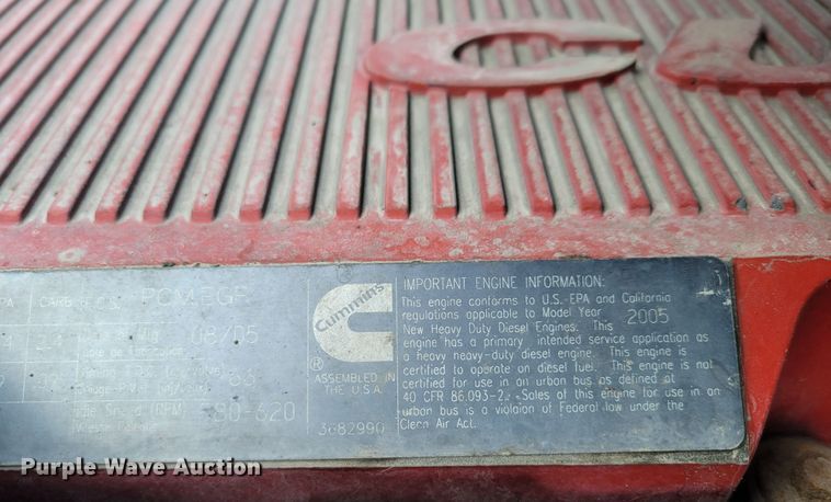 image for item DM8139 2006 International Eagle 9400i  semi truck