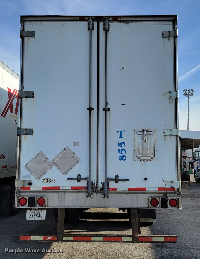 image for item DM8140 2001 Utility Trailer V52DC  dry van trailer