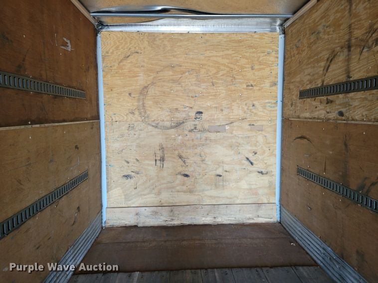 image for item DM8140 2001 Utility Trailer V52DC  dry van trailer