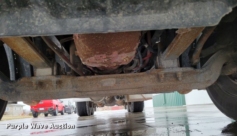 image for item DM8144 2015 Freightliner Cascadia  semi truck