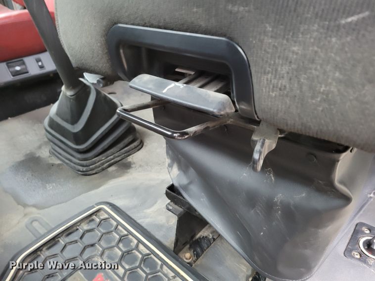 image for item DM8144 2015 Freightliner Cascadia  semi truck