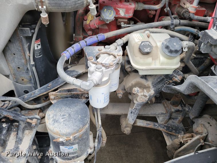 image for item DM8144 2015 Freightliner Cascadia  semi truck