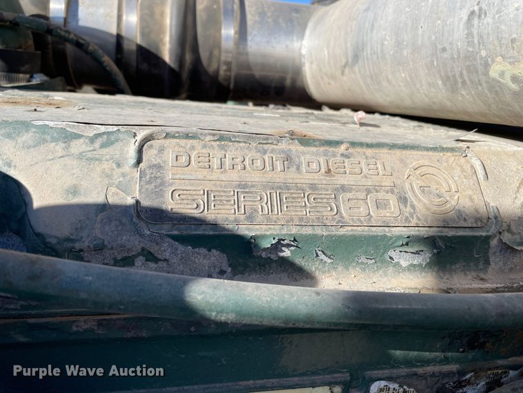 image for item DN4508 1996 Peterbilt 379  semi truck