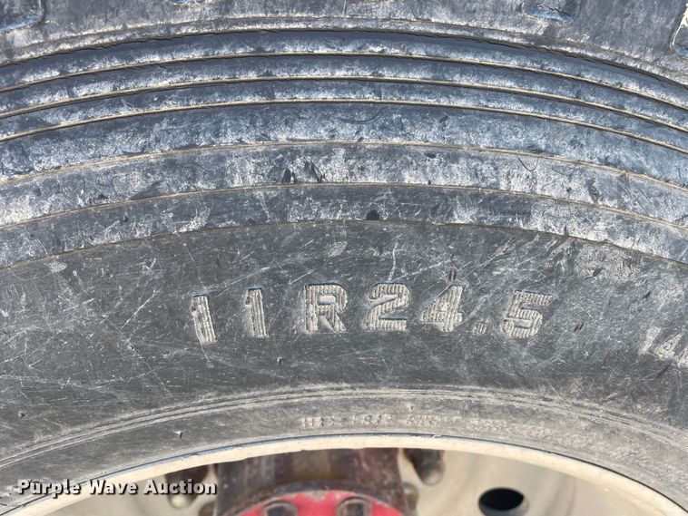 image for item DN4508 1996 Peterbilt 379  semi truck