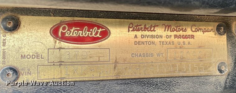 image for item DN4508 1996 Peterbilt 379  semi truck