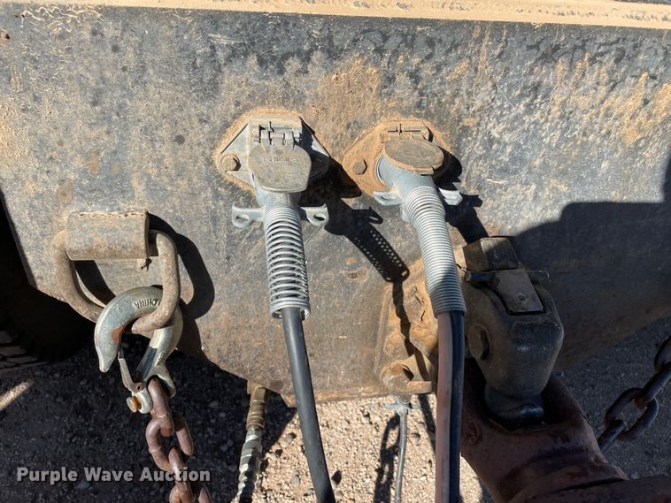 image for item DN4516 1994 Clement 2ATT1210S  end dump pup trailer