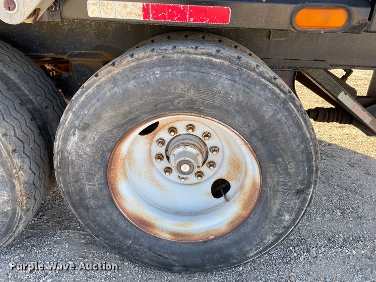 image for item DN4516 1994 Clement 2ATT1210S  end dump pup trailer