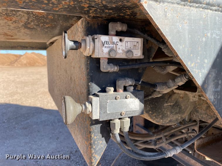 image for item DN4517 2000 CPS Trailer Co.  end dump trailer