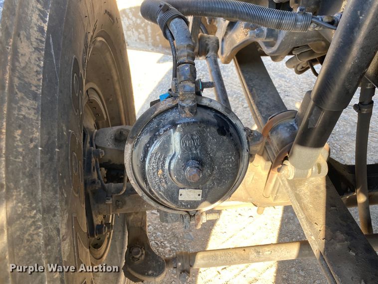 image for item DN8062 2008 Peterbilt 388  semi truck