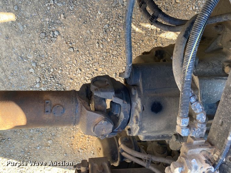 image for item DN8062 2008 Peterbilt 388  semi truck