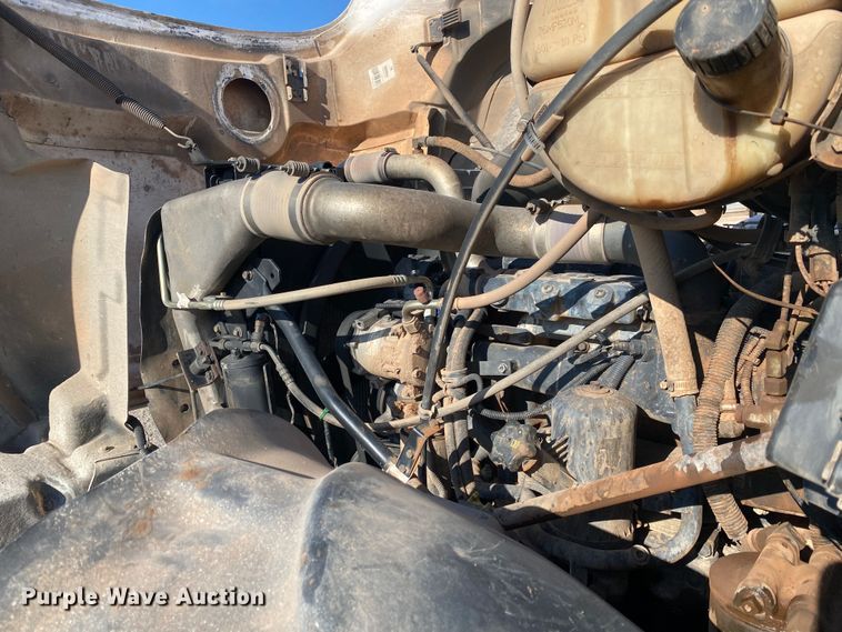 image for item DN8074 2007 Mack Granite  semi truck