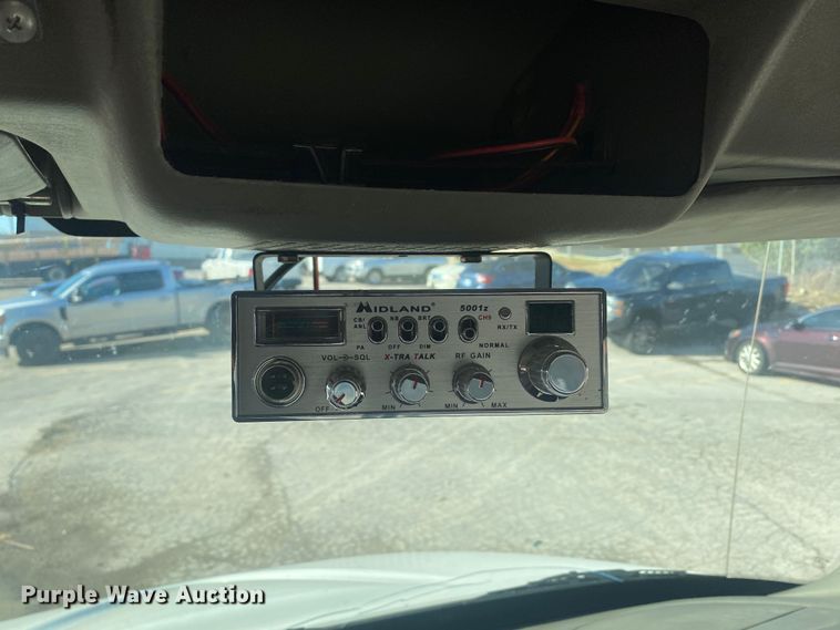 image for item DN8120 2009 International TranStar 8600  semi truck