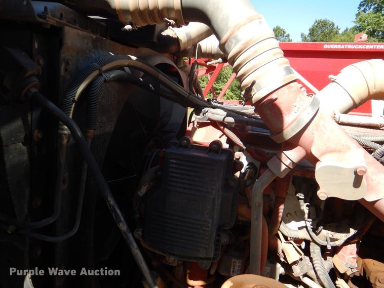 image for item DO1430 2009 Kenworth W900  semi truck