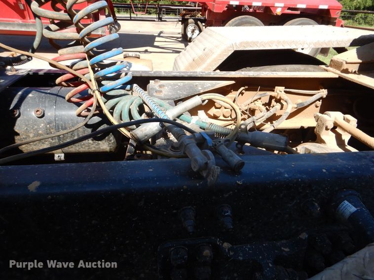 image for item DO1430 2009 Kenworth W900  semi truck