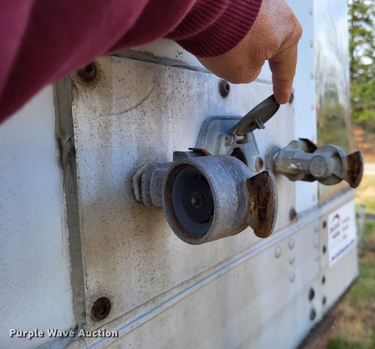 image for item DO3458 2001 Trailmobile  dry van trailer