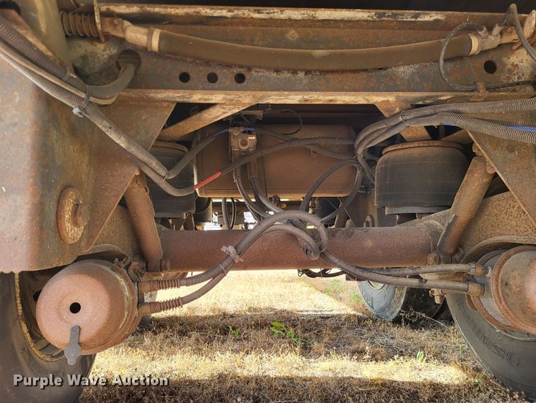 image for item DO3458 2001 Trailmobile  dry van trailer