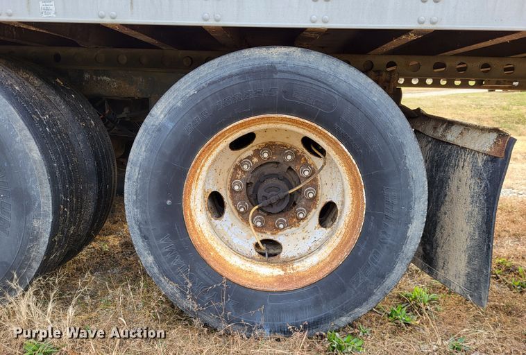 image for item DO3458 2001 Trailmobile  dry van trailer