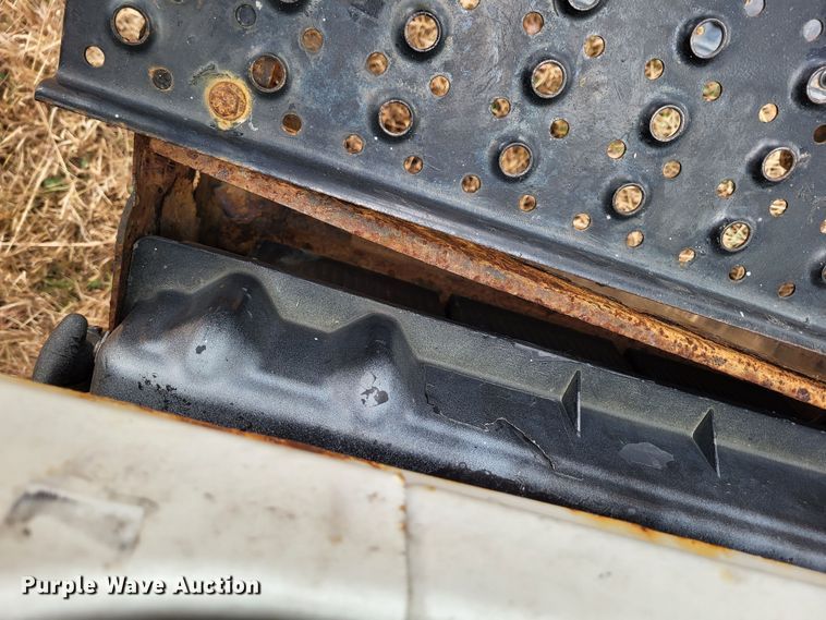 image for item DO3460 2006 International 4300  box truck