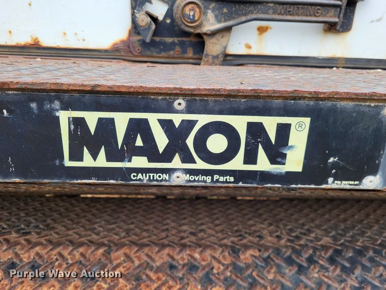 image for item DO3460 2006 International 4300  box truck