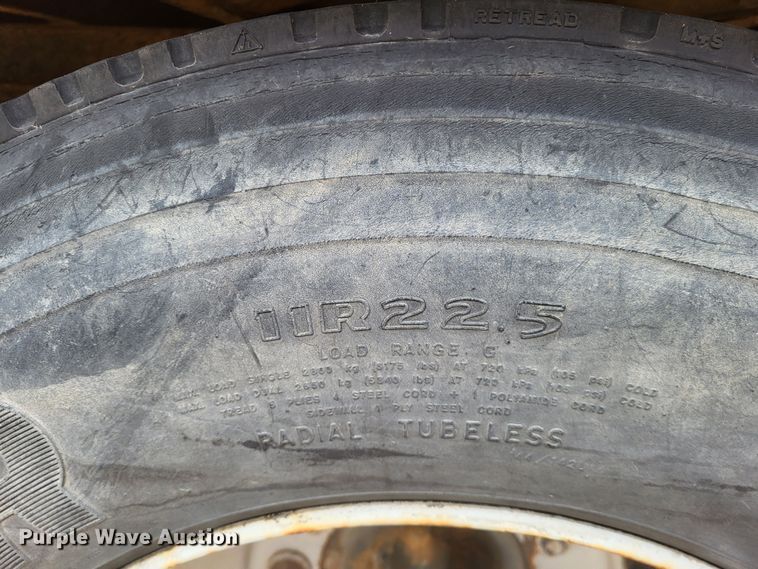 image for item DO3460 2006 International 4300  box truck