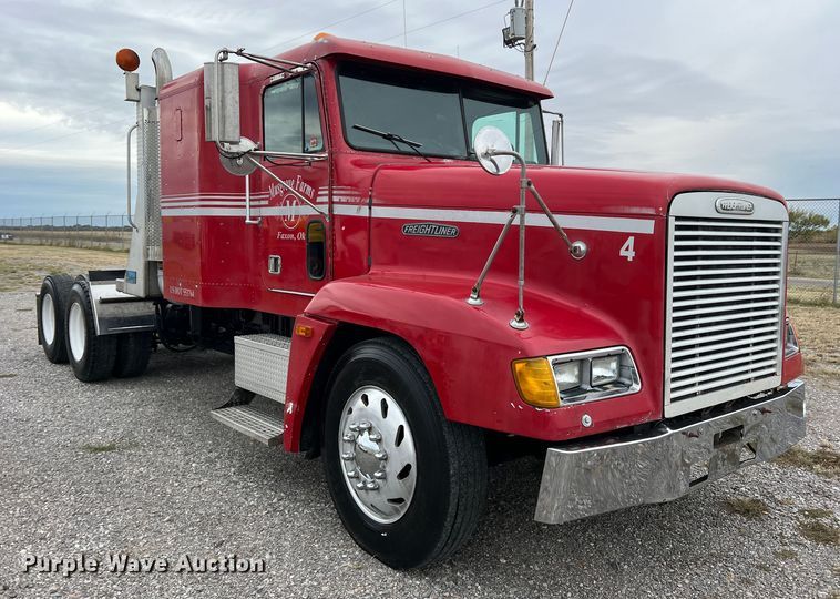 image for item DO8866 1991 Freightliner FLD120  semi truck