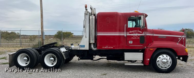 image for item DO8866 1991 Freightliner FLD120  semi truck