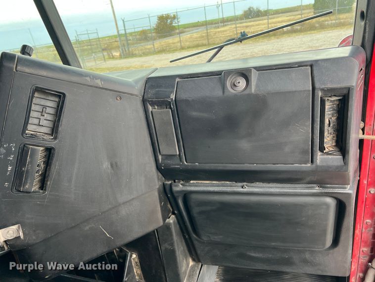 image for item DO8866 1991 Freightliner FLD120  semi truck