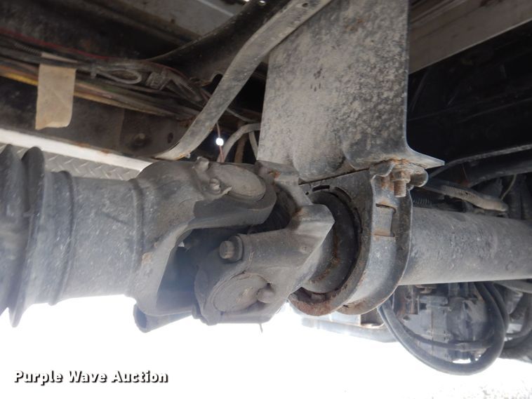 image for item DP0415 2015 Ford F750 Super Duty XLT  SuperCab flatbed truck