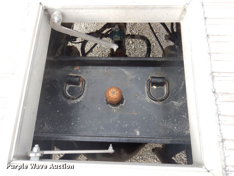 image for item DP0415 2015 Ford F750 Super Duty XLT  SuperCab flatbed truck