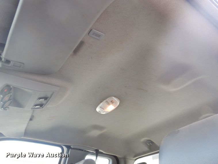 image for item DP0415 2015 Ford F750 Super Duty XLT  SuperCab flatbed truck