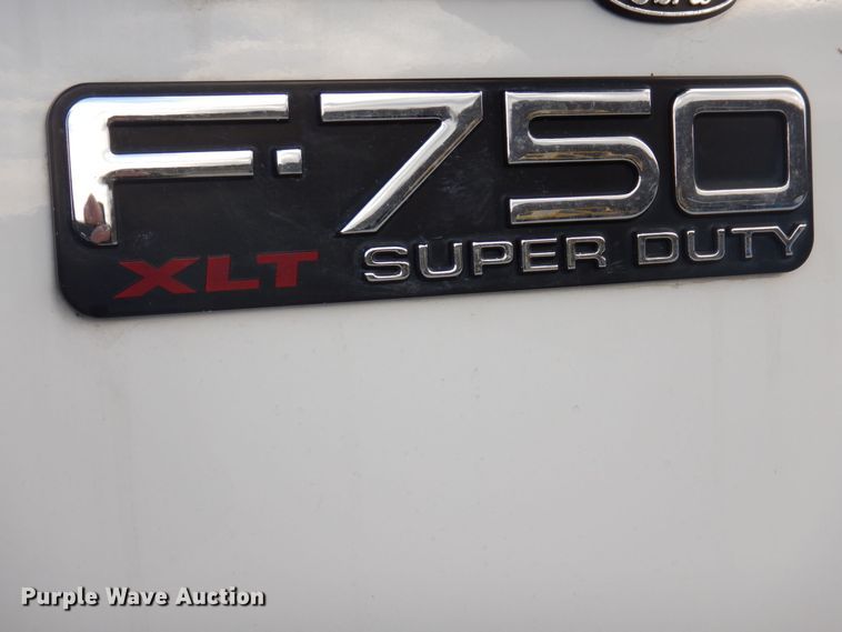 image for item DP0415 2015 Ford F750 Super Duty XLT  SuperCab flatbed truck