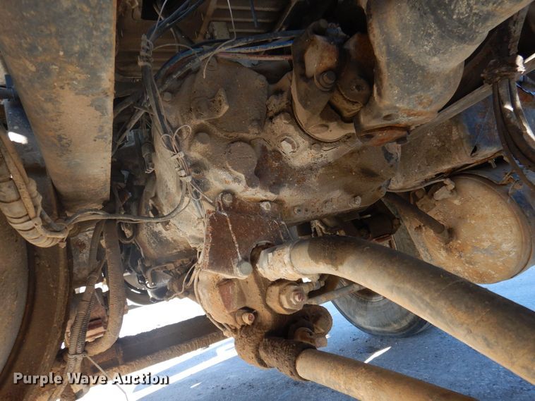 image for item DP0435 1995 Mack CH613  semi truck