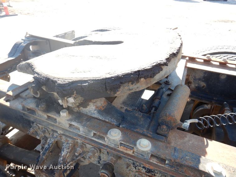 image for item DP0435 1995 Mack CH613  semi truck