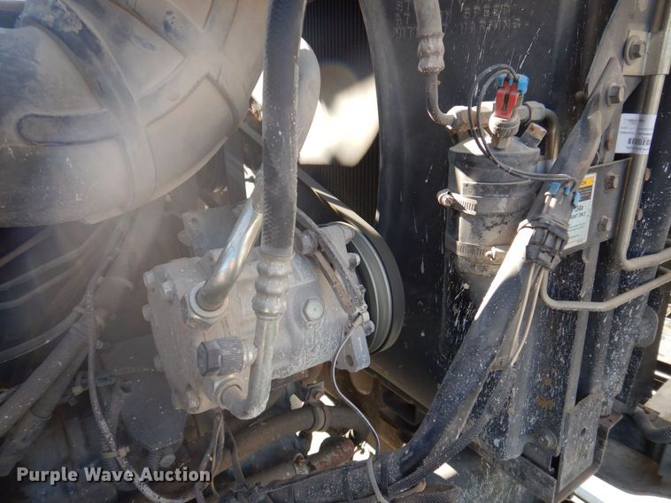 image for item DP0435 1995 Mack CH613  semi truck