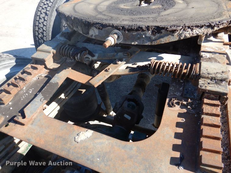 image for item DP0437 1994 Mack CH613  semi truck