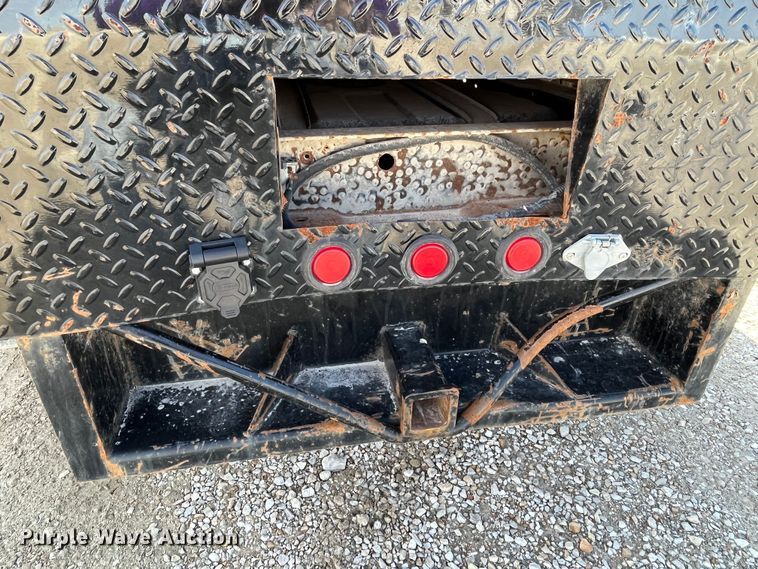 image for item DP0449 2005 Ford F450 Super Duty XL  flatbed truck