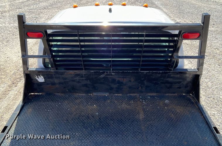 image for item DP0449 2005 Ford F450 Super Duty XL  flatbed truck