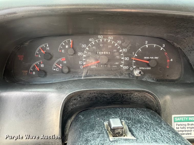 image for item DP0450 2006 Ford F650 Super Duty XLT  flatbed truck