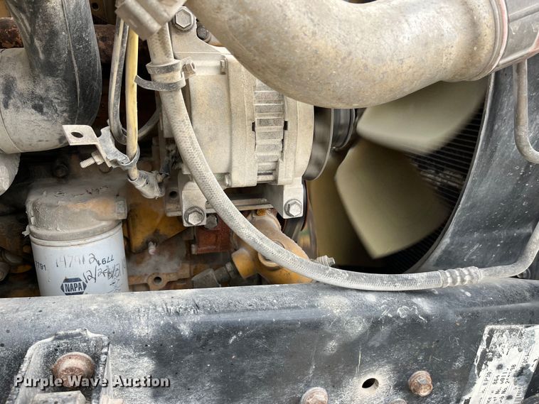 image for item DP0450 2006 Ford F650 Super Duty XLT  flatbed truck