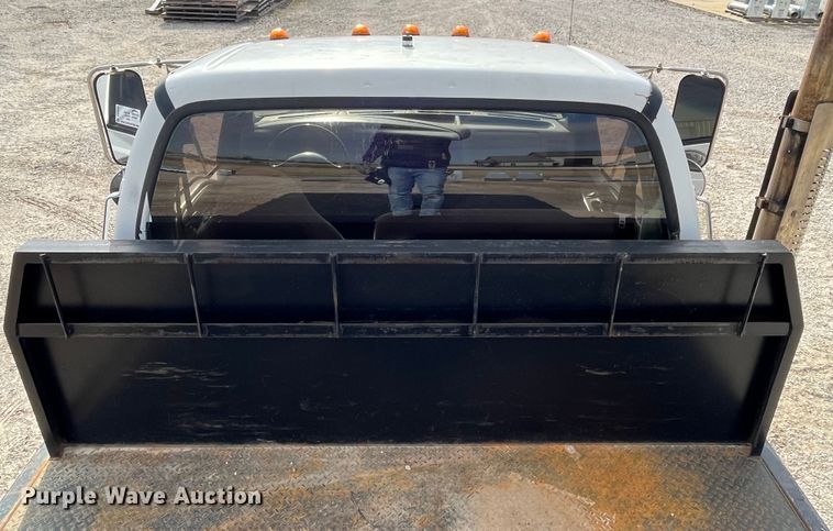 image for item DP0450 2006 Ford F650 Super Duty XLT  flatbed truck