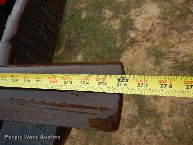 image for item DP8598 2004 Mack CX612  roll-off container truck