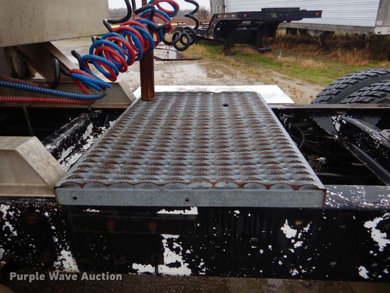 image for item DP8602 1998 Mack CH613  semi truck