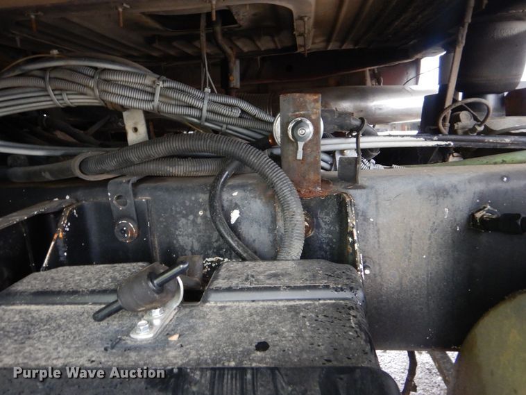 image for item DP8602 1998 Mack CH613  semi truck