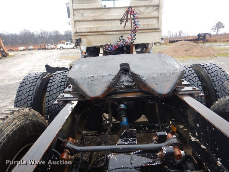 image for item DP8602 1998 Mack CH613  semi truck