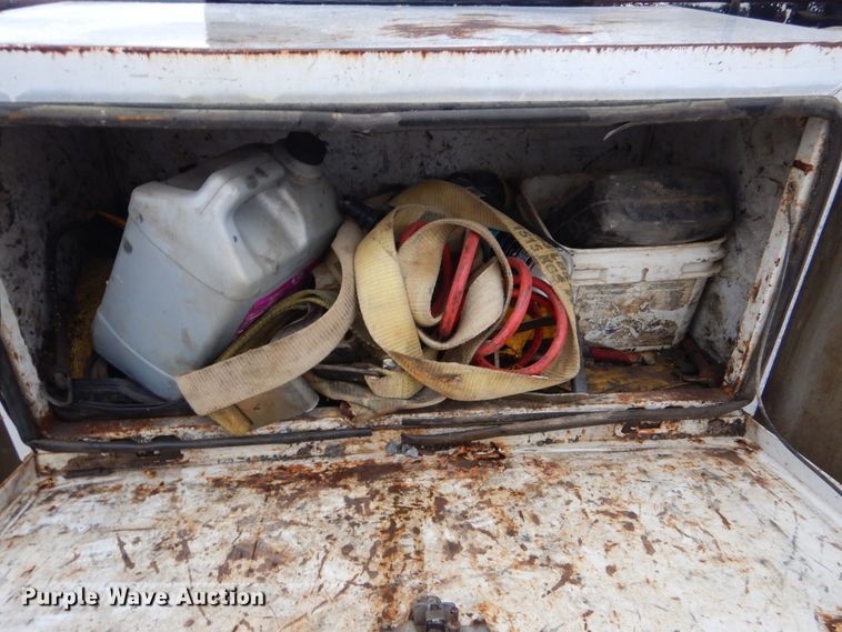 image for item DP8602 1998 Mack CH613  semi truck