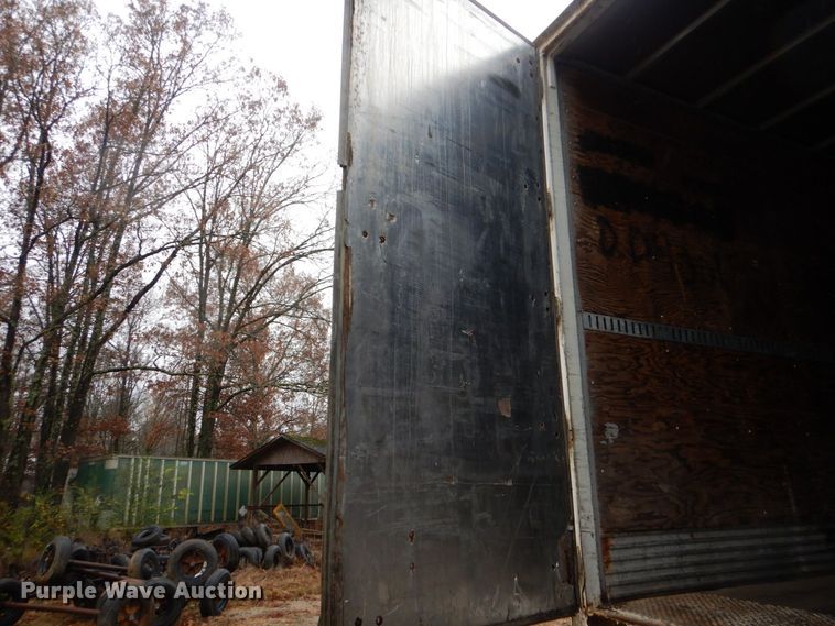 image for item DP8606 1996 Wabash 1923CW  dry van trailer