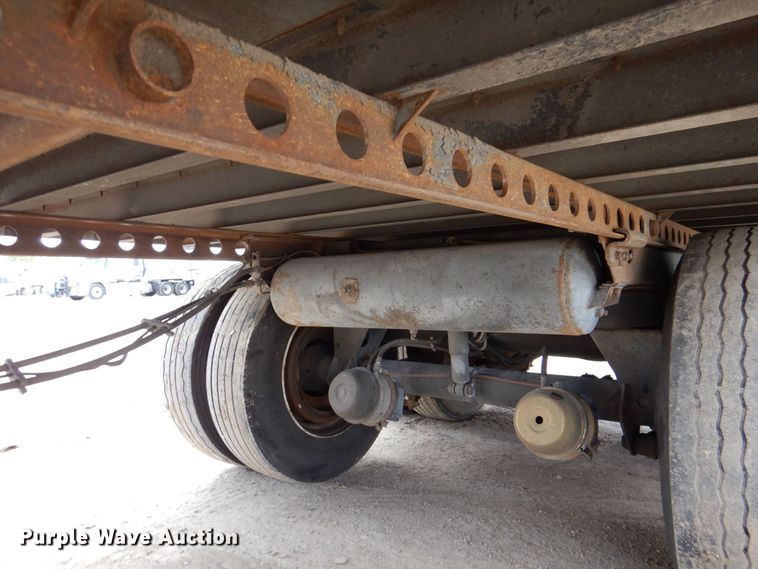 image for item DQ1913 2003 Strick Corp  dry van trailer