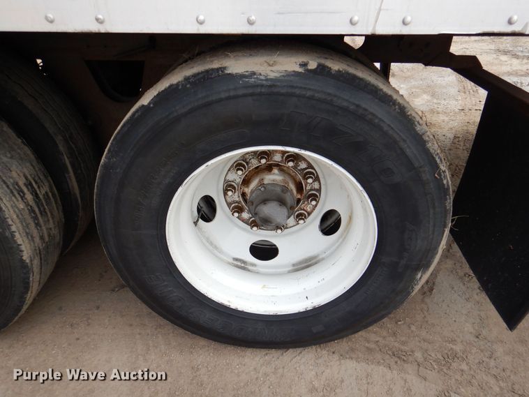 image for item DQ1913 2003 Strick Corp  dry van trailer