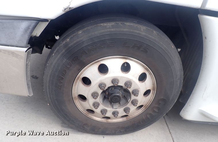 image for item DQ2978 2014 Freightliner Cascadia Evolution  semi truck