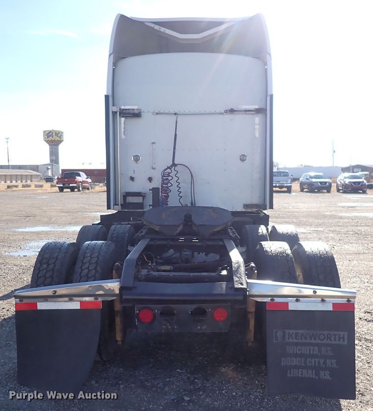 image for item DQ4997 2007 Kenworth T600  semi truck